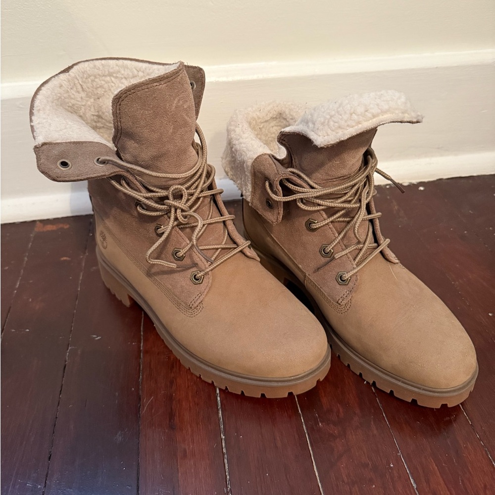 Women Teddy Timerland Boot